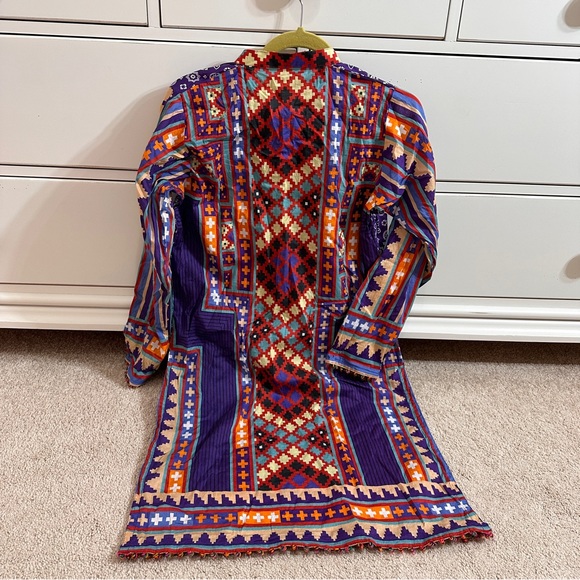 Pakistani gulahmed printed lawn shirt - Picture 2 of 5